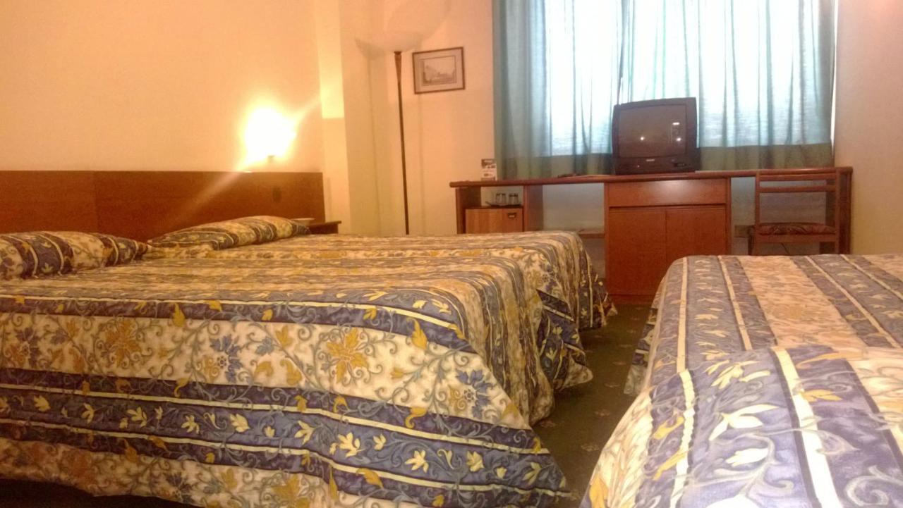 Park Hotel Galileo Reggello Eksteriør billede